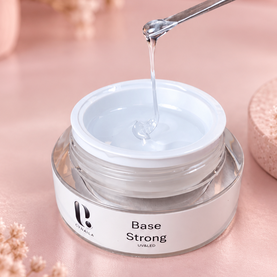 Base Strong Cynaila gel de base professionnel pour adhérence de l’ongle naturel